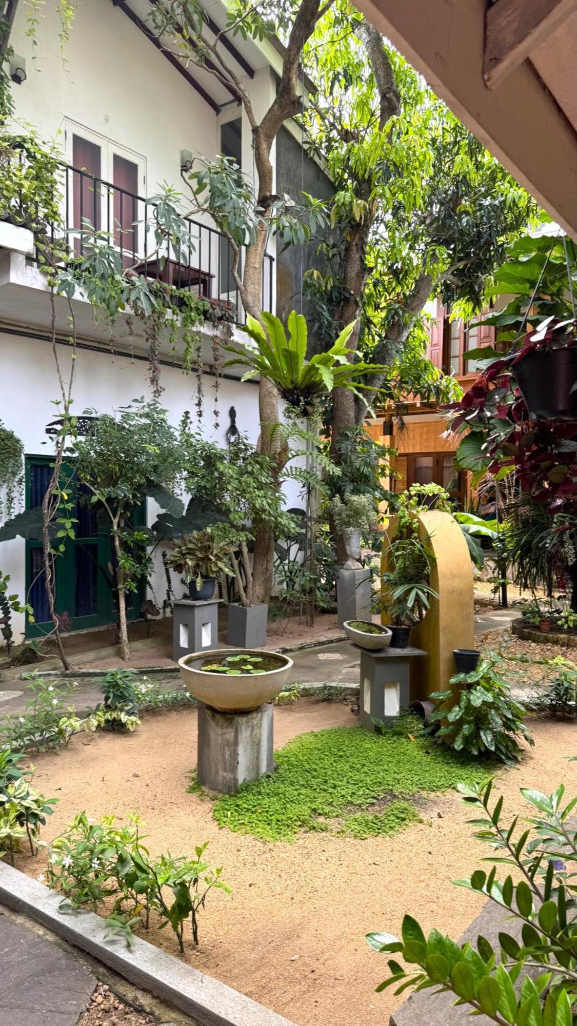 Gomez Place Негомбо Экстерьер фото